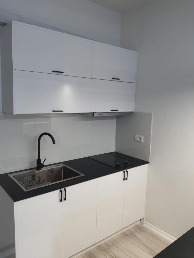 Modern Apartment Korca 2 Exterior foto